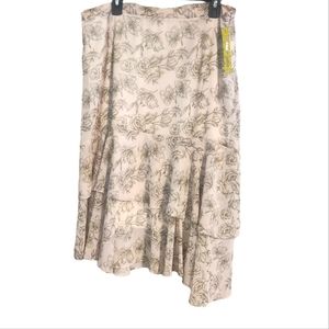 Gianni Bini NEW cream skirt